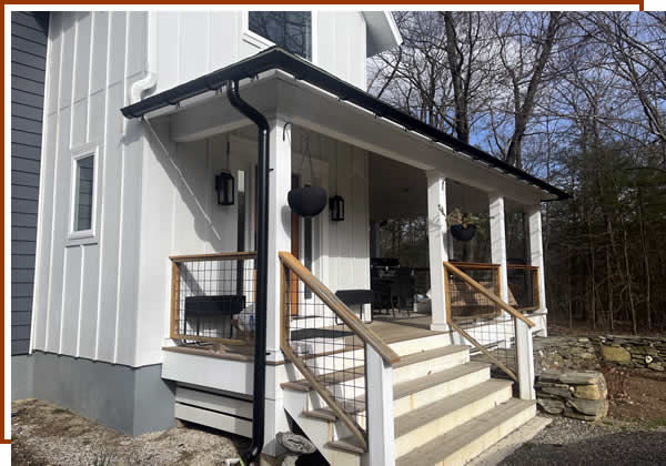 Half Round Gutters for Catskill Homes